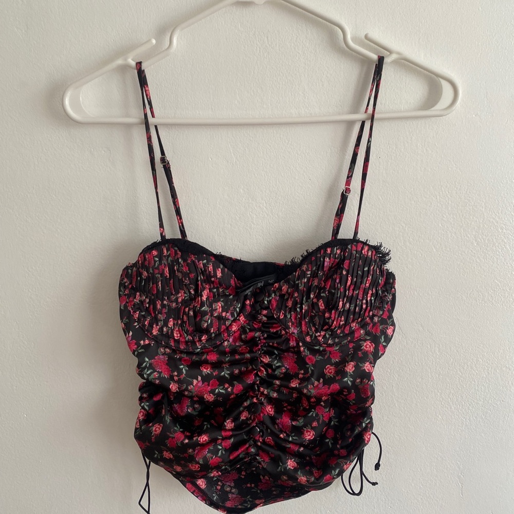 Satin lace rosy top